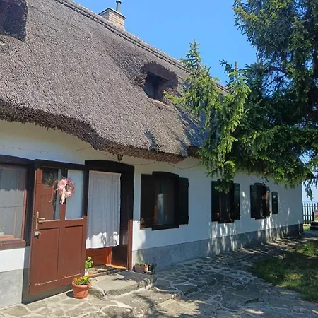 Prázdninový dům With A - C In Tihany-balaton 57975